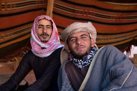 How to tie keffiyeh?