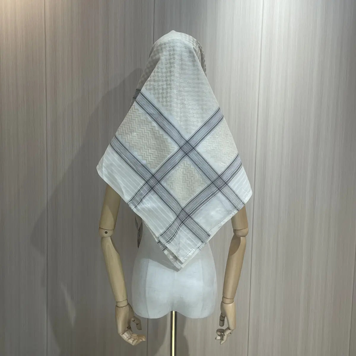 shemagh keffiyeh scarf