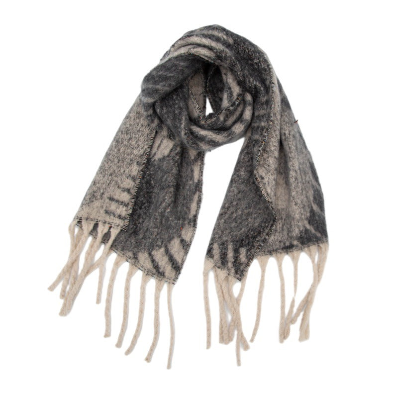blends vintage charm with modern elegance