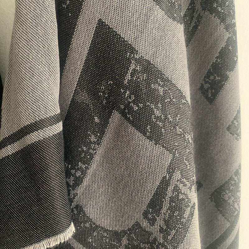 Arab headscarf