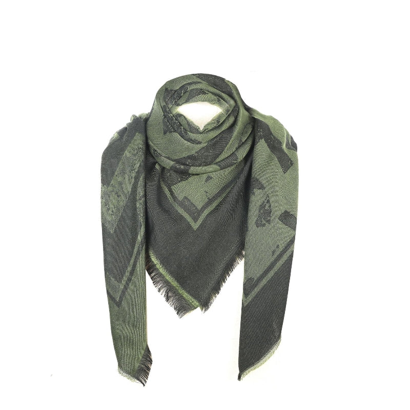 Soft material, delicate texture