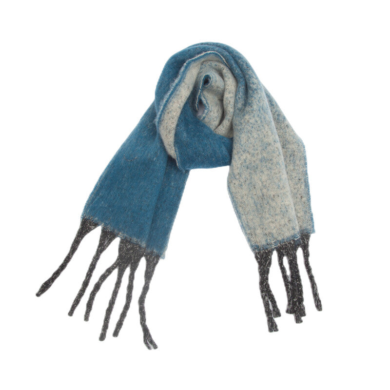 Loop Yarn Thick Tassel Scarf