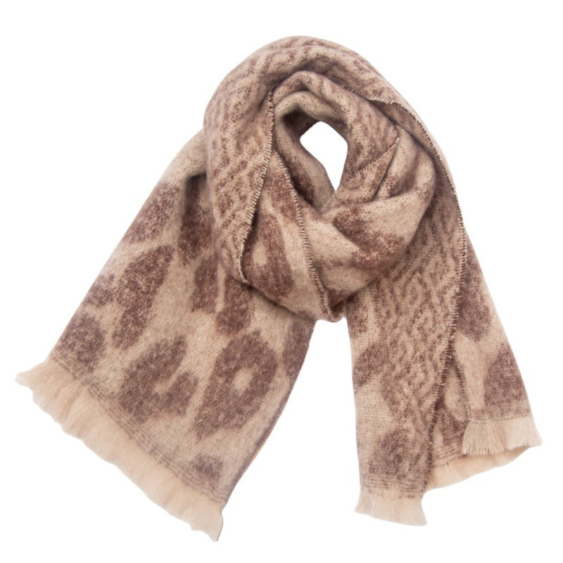 Large size scarf, multiple ways to wear