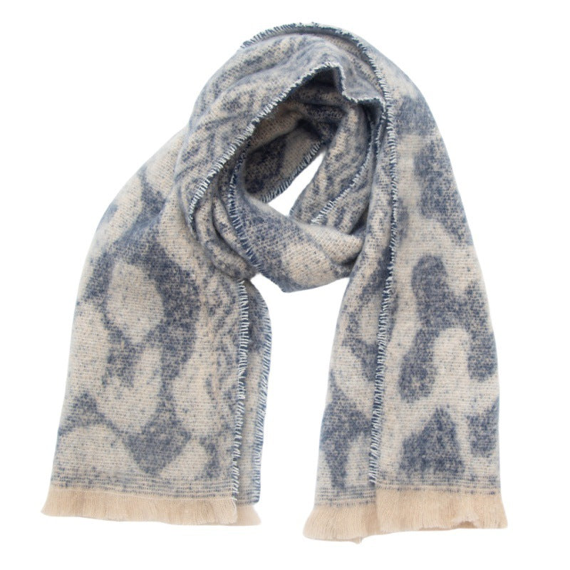 soft houndstooth scarf