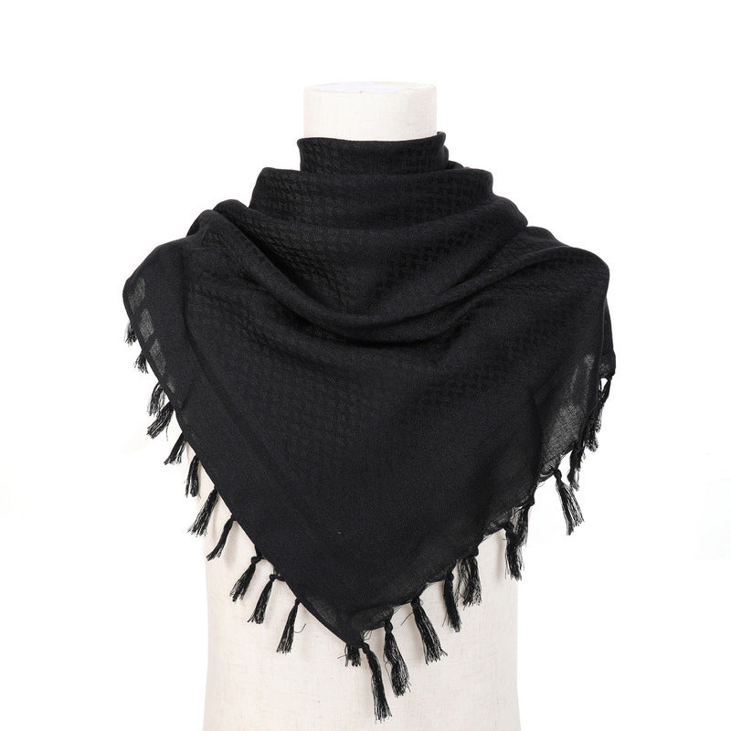 The tactical scarf is made of high quality woven material, excellent performance that no shrink, no fading, no deformation.