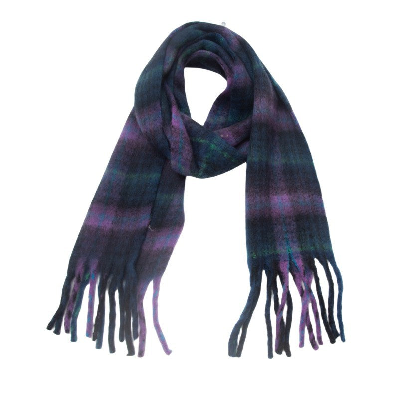 thick and soft winter scarf