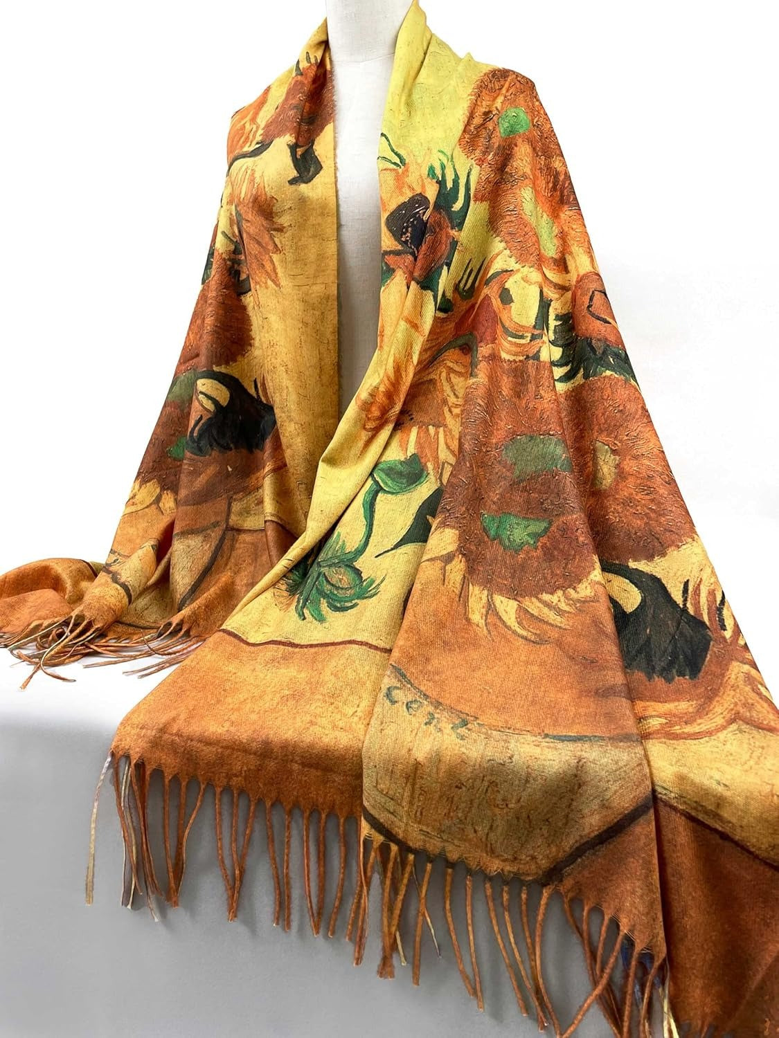 Exceptionally warm andsuper comfortable scarf.