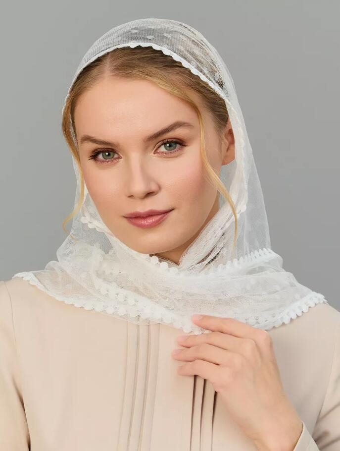 Mantilla Cathedral Head Covering