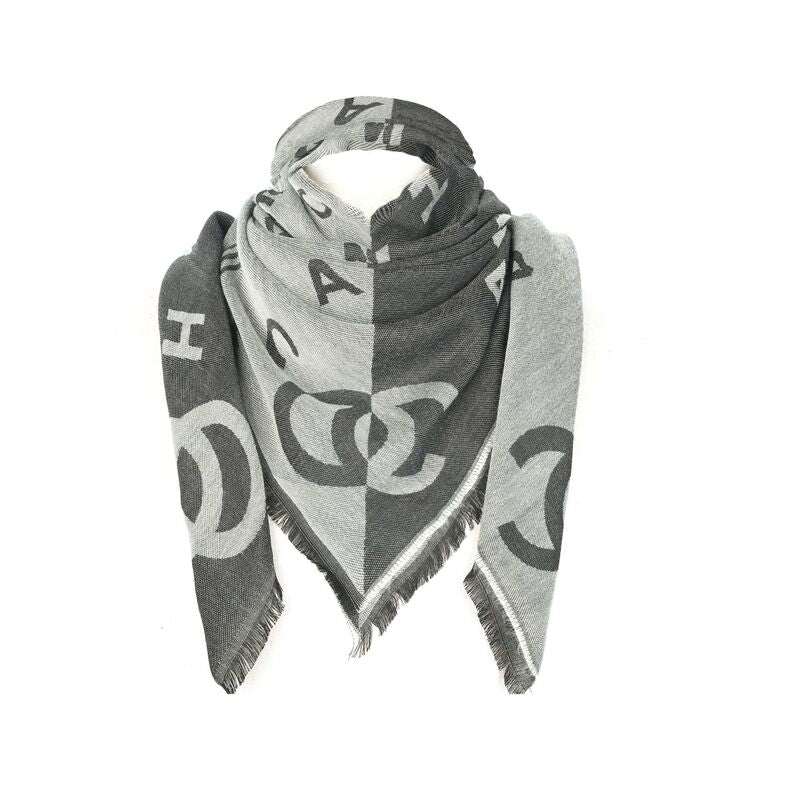 Excellent moisture-wicking properties that direct sweat and moisture away from the skin.