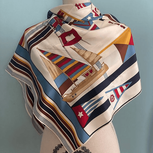 Time cost due to ambiguity in the details required for silk scarf customization