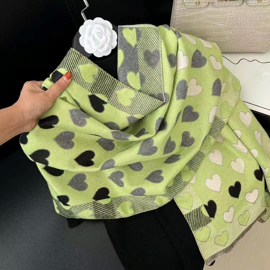 Some popular styles of heart pattern couple scarves