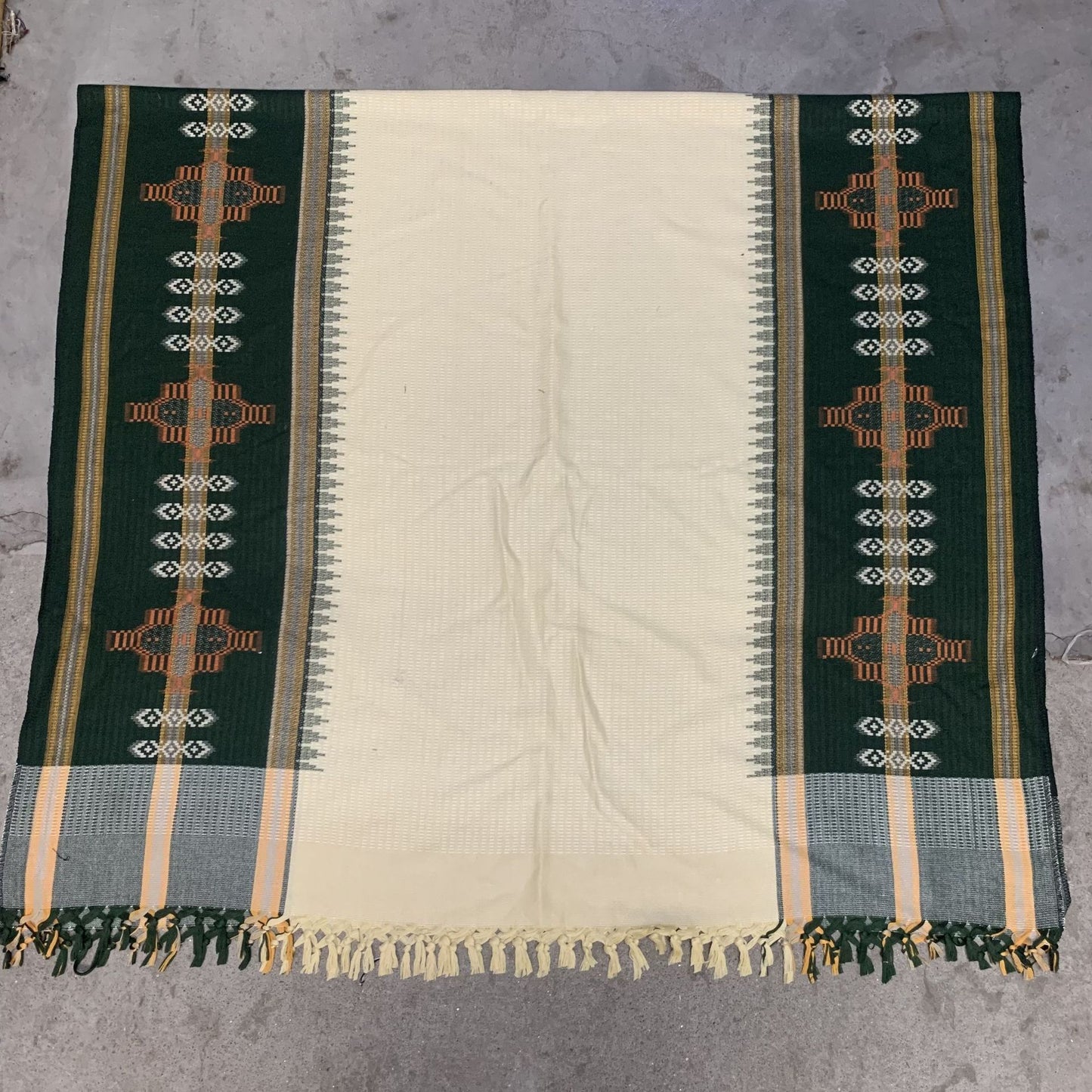 Wholesale Arabian Yemen apron, Middle East prayer scarf, Muslim men's wrap skirt
