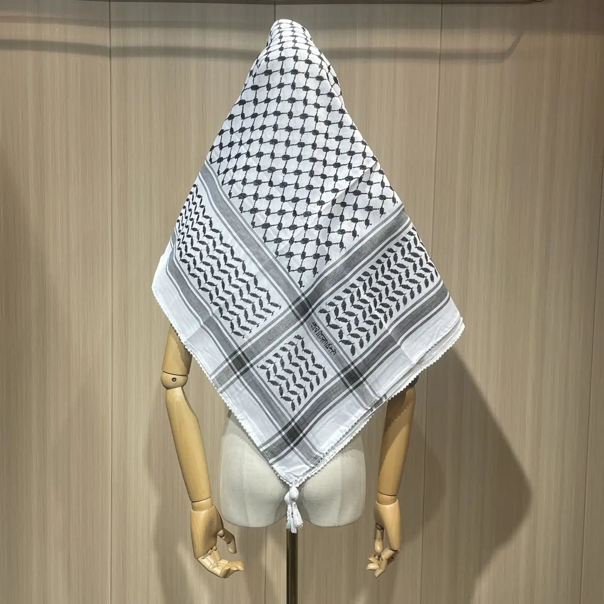 keffiyeh shemagh scarf