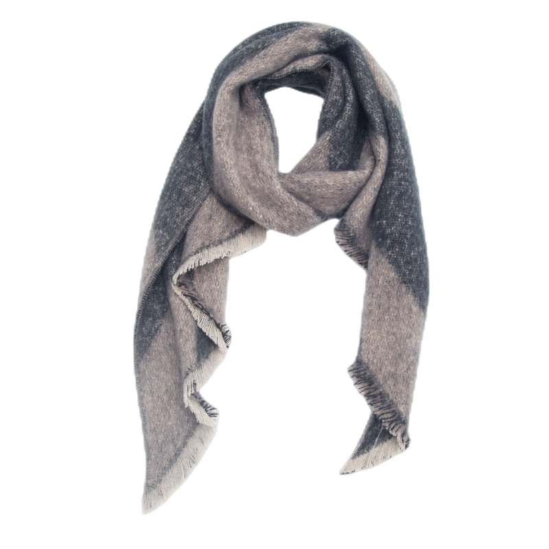 Diamond black scarf