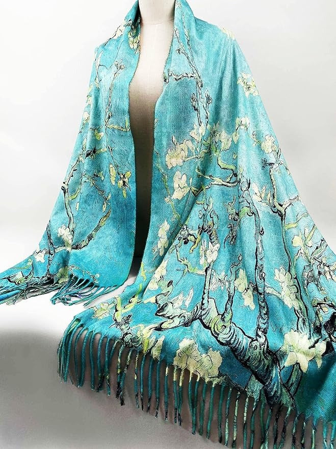 Soft material, delicate texture