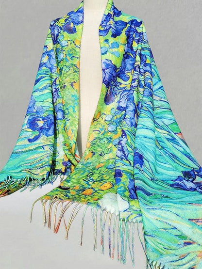 Soft material, delicate texture