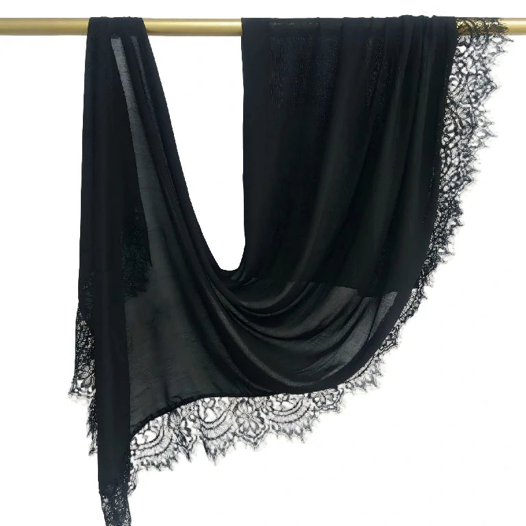 Elegant White Lace Edge Hijab Scarf for Women Lightweight Breathable Shawl with Floral Lace Trim