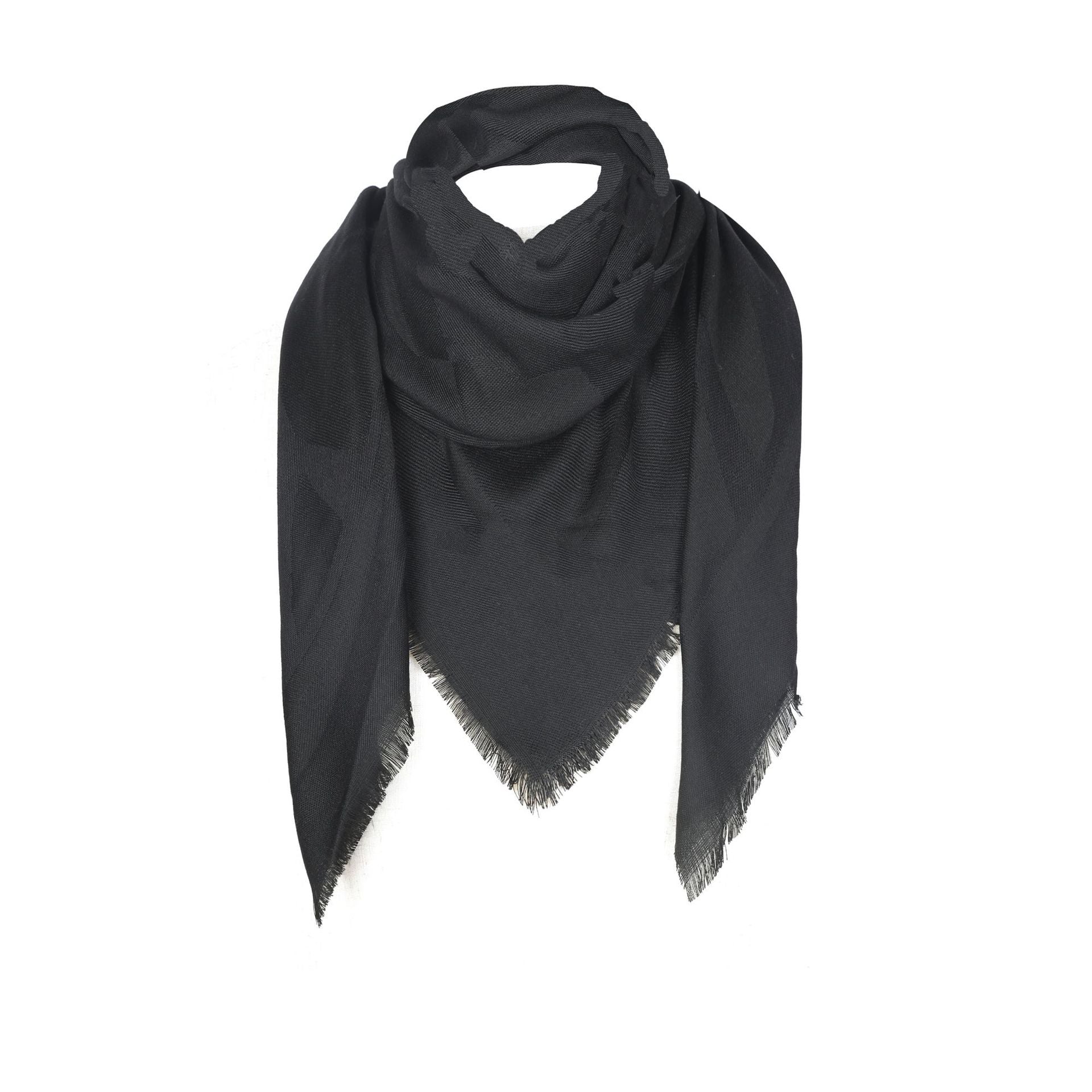 Unisex scarf with decorative tassel fashion perfect for daily wear.