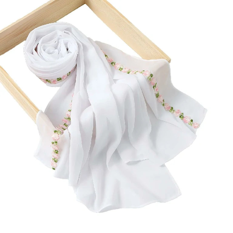 Wholesale Elegant Chiffon Hijab Floral Embroidery Edge Lightweight Modest