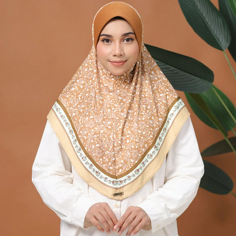 Wholesale Islamic Muslim Square Hijab Floral Pattern Scarf