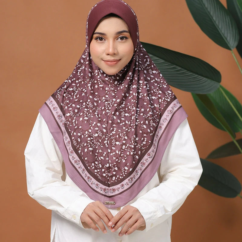 Wholesale Islamic Muslim Square Hijab Floral Pattern Scarf