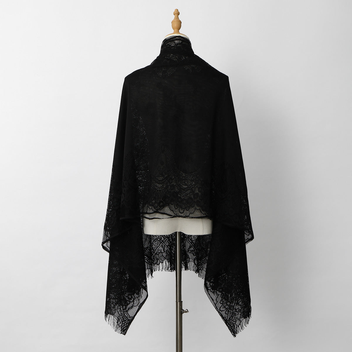 Wholesale Luxury Floral Lace Triangle Shawl Fringes Wedding Evening Dresses