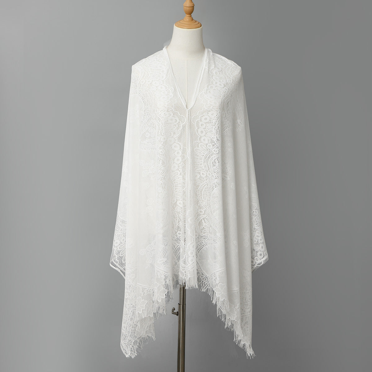 Wholesale Luxury Floral Lace Triangle Shawl Fringes Wedding Evening Dresses