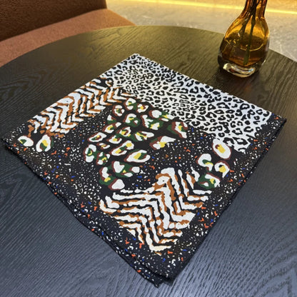 Wholesale Women's Fashion Splicing Digital Print Silk Scarf Supplier