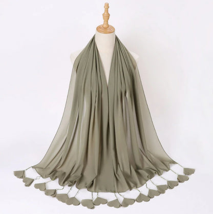 Wholesale Pearl Tassel Chiffon Hijab with Petal Fringe Long Muslim Scarf Shawl