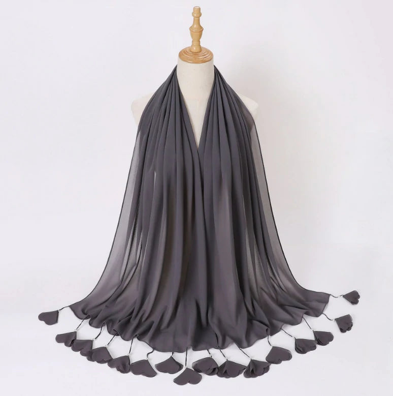 Wholesale Pearl Tassel Chiffon Hijab with Petal Fringe Long Muslim Scarf Shawl