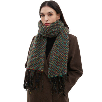 Fashion shawl scarf is suitable for any occasion
