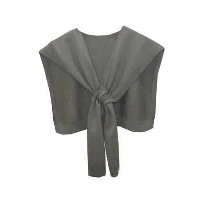 Multiple Styling Options – Wear as Shawl,