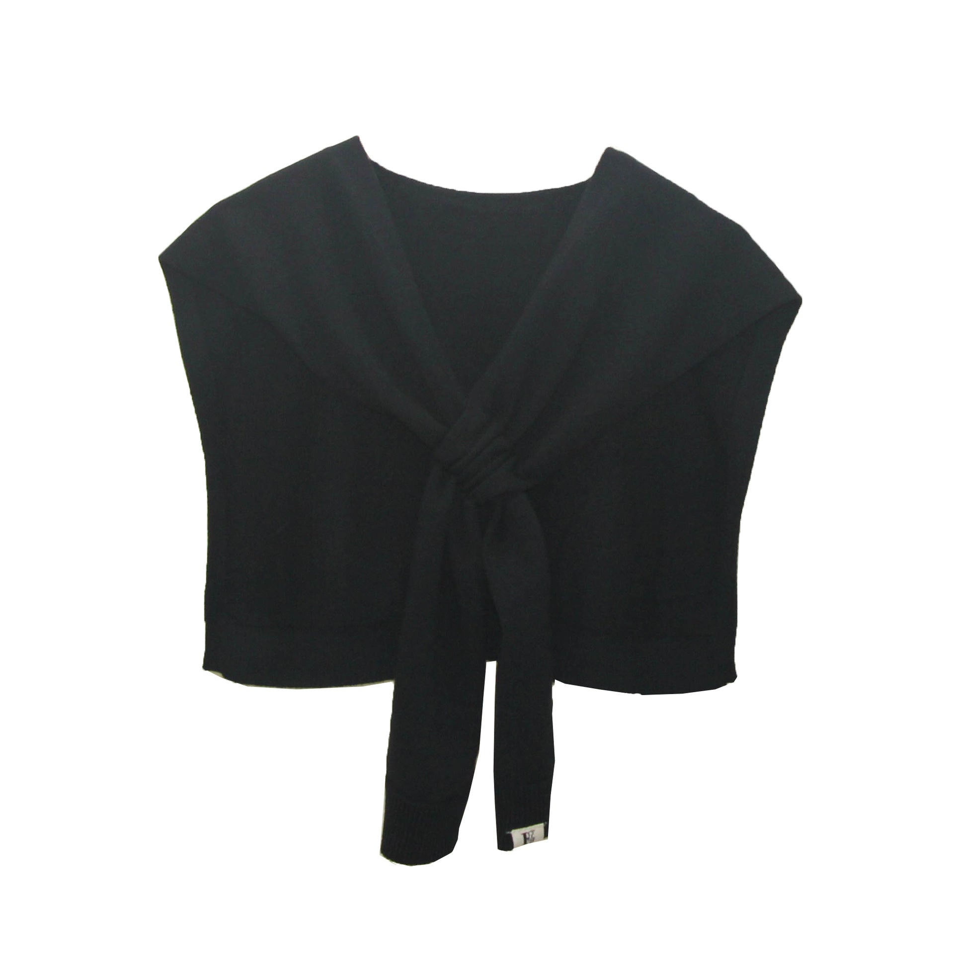 All-Season Style – From Warm Scarf to Breezy Wrap