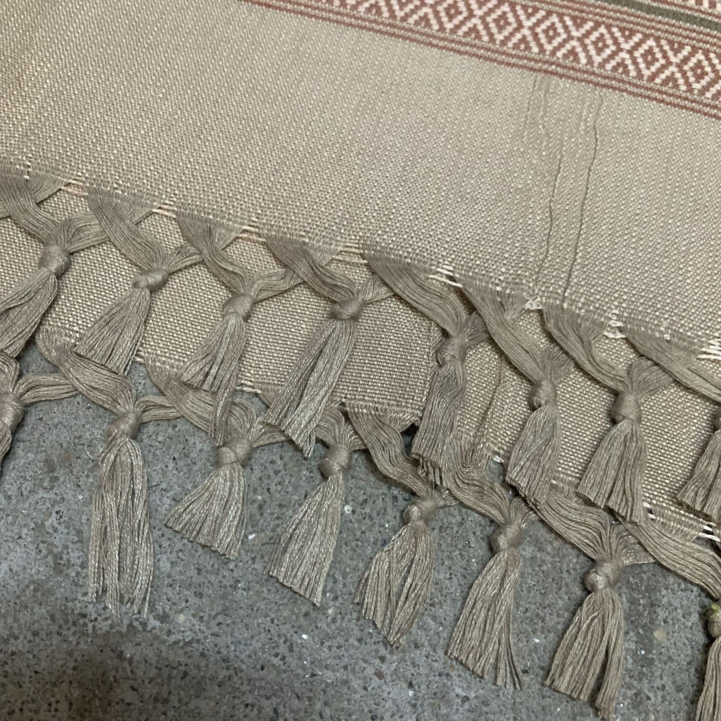 Wholesale Arabian Yemen apron, Middle East prayer scarf, Muslim men's wrap skirt
