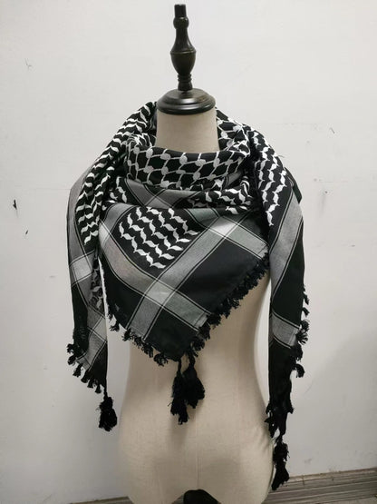 black keffiyeh with black fringe