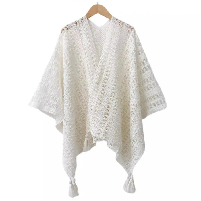 White knitted shawl with tassels