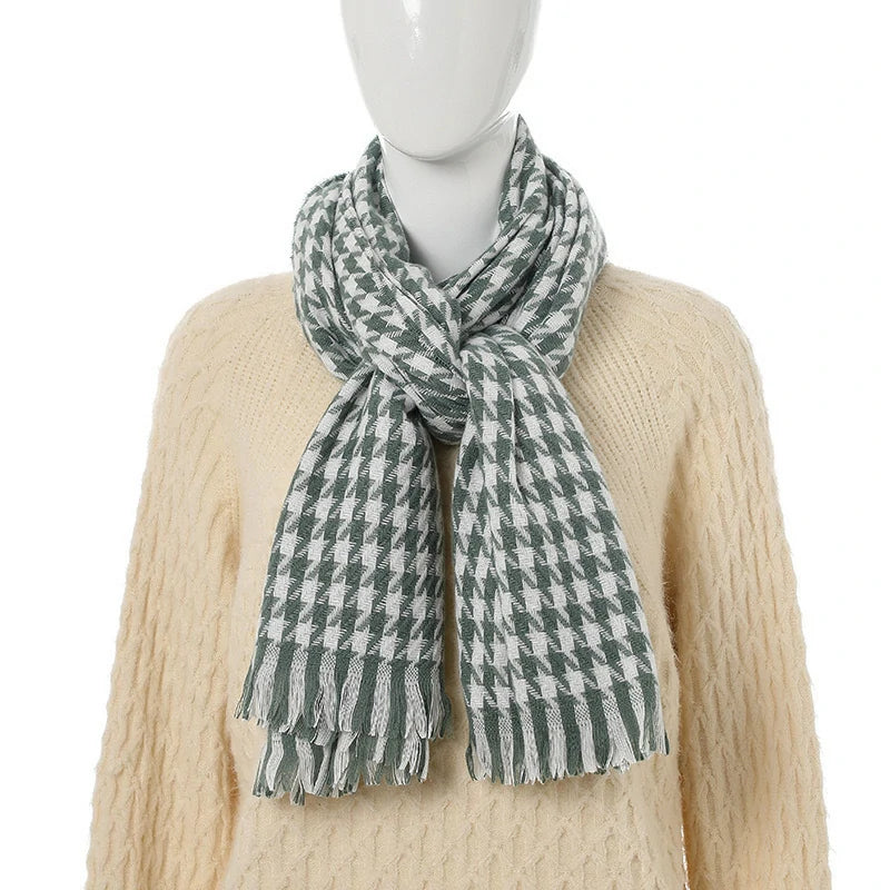 Green houndstooth scarf