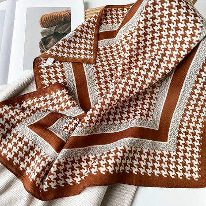 Details of the red houndstooth scarf