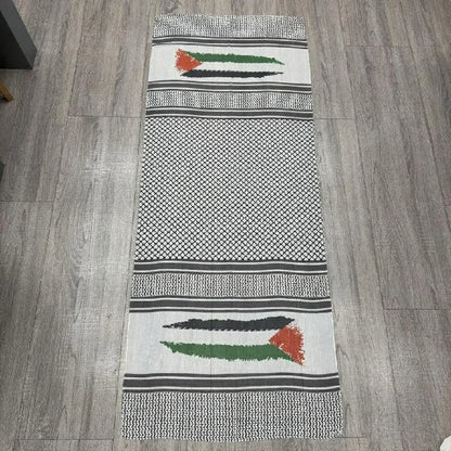 The scarf has a mirrored national flag