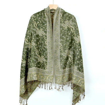 Dark green shawls